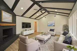 10623 Longmont Dr, Houston, TX 77042 - Photo 3