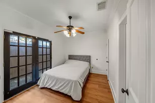 1302 Antoine Dr, Houston, TX 77055 - Photo 19