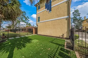 1302 Antoine Dr, Houston, TX 77055 - Photo 23