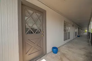 12633 Memorial Dr, Houston, TX 77024 - Photo 21