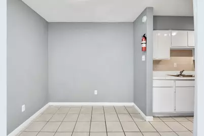 5959 Bonhomme Road #204R, Houston, TX 77036 - Photo 7