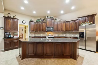 5231 Stoneridge Court, Rosenberg, TX 77471 - Photo 11