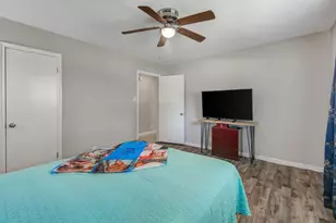 2011 Glendale St, Liberty, TX 77575 - Photo 29