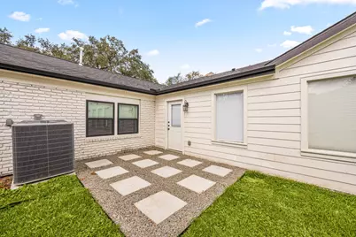 2501 Briarhurst Drive, Houston, TX 77057 - Photo 33