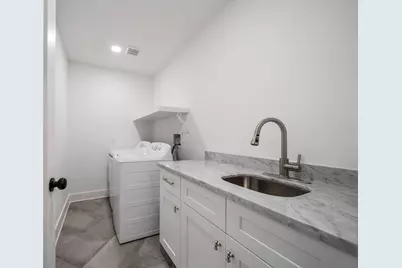 2501 Briarhurst Drive, Houston, TX 77057 - Photo 31