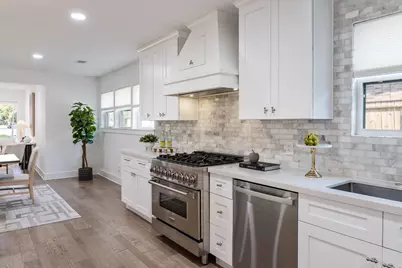 2501 Briarhurst Drive, Houston, TX 77057 - Photo 17