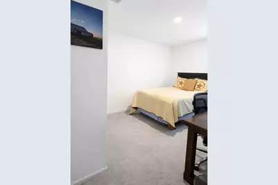 9018 Burnet Bay Court, Baytown, TX 77521 - Photo 15