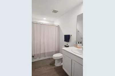 9018 Burnet Bay Court, Baytown, TX 77521 - Photo 17