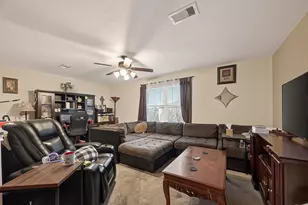 1019 Arnica St, Baytown, TX 77521 - Photo 13