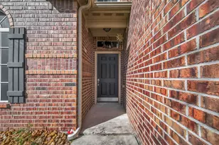 1019 Arnica St, Baytown, TX 77521 - Photo 1