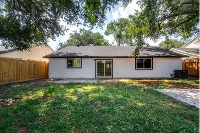 9002 Enchanted Forest Drive, Houston, TX 77088 - Photo 37