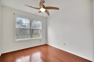 7619 Lemma Dr, Houston, TX 77041 - Photo 29