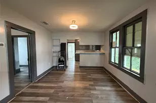 1515 Moulton St, Shiner, TX 77984 - Photo 9