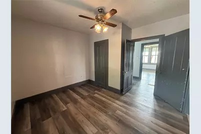 1515 Moulton Street, Shiner, TX 77984 - Photo 17