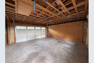 1515 Moulton Street, Shiner, TX 77984 - Photo 21