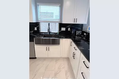 6211 Wimberly Knoll Court, Houston, TX 77084 - Photo 11