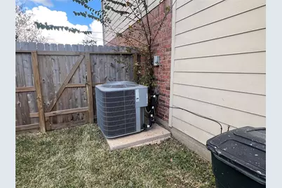 6211 Wimberly Knoll Court, Houston, TX 77084 - Photo 9