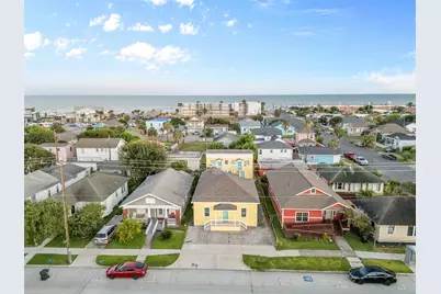 3619 Avenue S, Galveston, TX 77550 - Photo 39