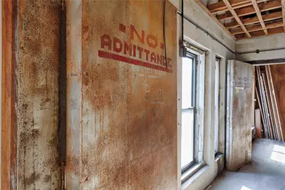 607 Lyons Avenue, Schulenburg, TX 78956 - Photo 21