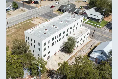 607 Lyons Avenue, Schulenburg, TX 78956 - Photo 9