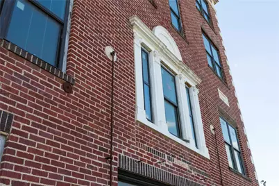 607 Lyons Avenue, Schulenburg, TX 78956 - Photo 5