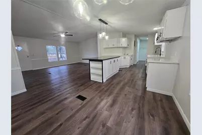 210 S Southwind Trails, Cleveland, TX 77328 - Photo 13