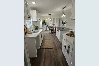 210 S Southwind Trails, Cleveland, TX 77328 - Photo 23
