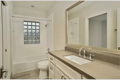 215 Willow Street, Shenandoah, TX 77384 - Photo 17