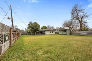 5519 Cheshire Ln, Houston, TX 77092 - Photo 25