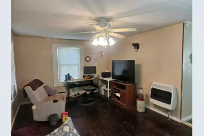 710 Milam Avenue, Eagle Lake, TX 77434 - Photo 15