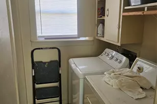 710 Milam Ave, Eagle Lake, TX 77434 - Photo 9