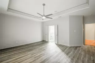 102 River Oaks Dr, Lake Jackson, TX 77566 - Photo 27