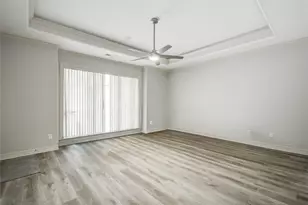 102 River Oaks Dr, Lake Jackson, TX 77566 - Photo 25