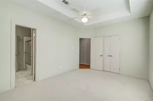 102 River Oaks Dr, Lake Jackson, TX 77566 - Photo 31