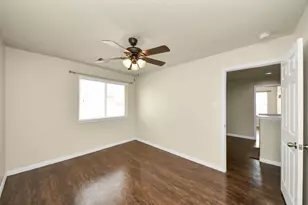 11418 El Diamante Dr, Houston, TX 77048 - Photo 17