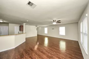 11418 El Diamante Dr, Houston, TX 77048 - Photo 7