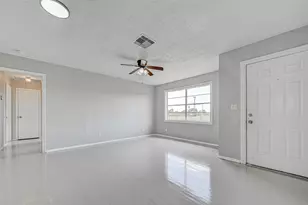 9709 Fairland Dr, Houston, TX 77051 - Photo 3