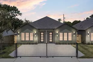 6624 St Augustine St, Houston, TX 77021 - Photo 1