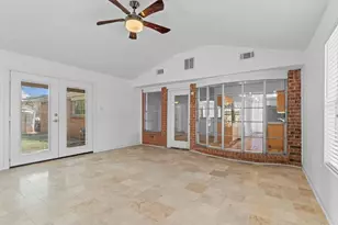 8918 Grape St, Houston, TX 77036 - Photo 25