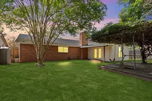 8918 Grape St, Houston, TX 77036 - Photo 39