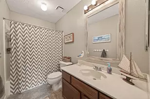 13739 Kensington Pl, Houston, TX 77034 - Photo 23