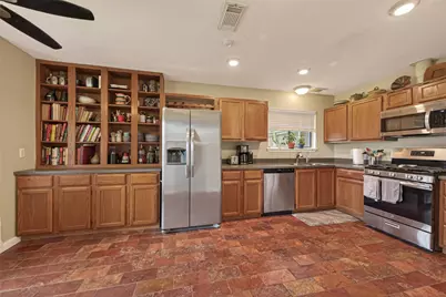 13739 Kensington Place, Houston, TX 77034 - Photo 9