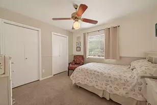 13739 Kensington Pl, Houston, TX 77034 - Photo 19
