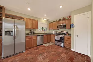 13739 Kensington Pl, Houston, TX 77034 - Photo 11