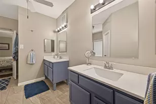 13739 Kensington Pl, Houston, TX 77034 - Photo 29