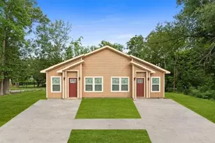 9303 Firnat St, Houston, TX 77016 - Photo 1