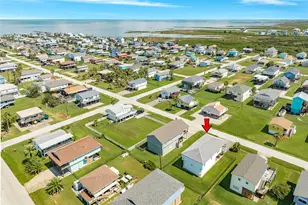 4114 Navarro Dr, Galveston, TX 77554 - Photo 7