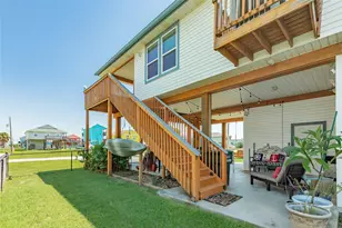 4114 Navarro Dr, Galveston, TX 77554 - Photo 15