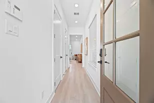 1310 Neiman Ln, Houston, TX 77091 - Photo 9