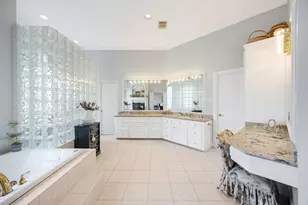 9103 Hudson Ct, Houston, TX 77024 - Photo 29